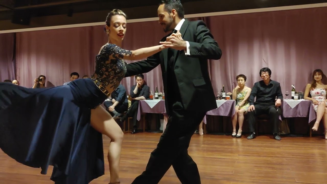 Video thumbnail for [연하늘 밴드 - Milongueando En La] Sebastian Acosta & Laura D'Anna