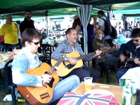 Handle with care - ButiButi'13