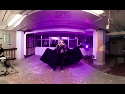Pirra // Hunter (Official VR 360° Video)