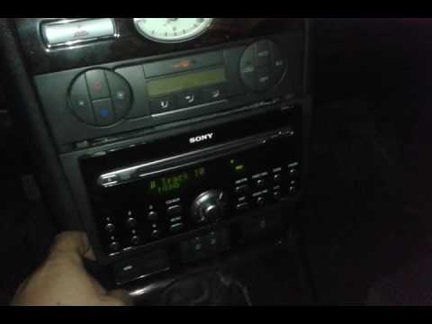 снять магнитолу мондео 3