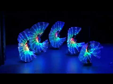 Taneční skupina Warda - LED show křídla ISIS - Orientální tance Vyškov