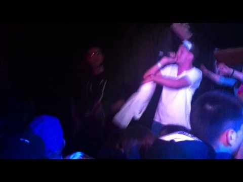 Te Tris- Stój, patrz, słuchaj & Patrz im na ręce live Brooklyn Wrocław 17.11.2012 RAPMEETHINK