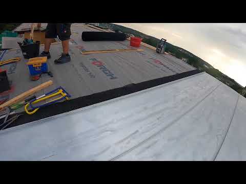 Zink Stehfalzdach - Teil  2 -  Goldener Löwe Freital