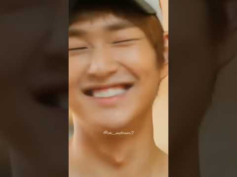 Onew bunny smiles 🙈🐰💙||SHAWOLS LOVE SHINee||SHINee short|| #shinee #onew