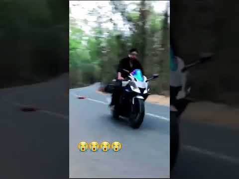 live accident by#yamaha #r15 v3 #crazy #rider[ 60 Fps ]#GTA Maruf
