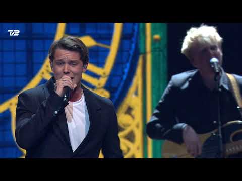 Hugo Helmig - Champagne Problems (Live from Nytårsplaylisten on TV2)