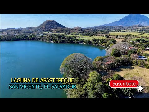 La Hermosa Laguna de Apastepeque En San Vicente, El Salvador. 