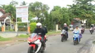 preview picture of video 'KZ250 Owners Indonesia & Yamaha R25 Series Indonesia Tour Pangandaran 2015'