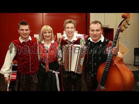 Trio Jerneja Kolarja & Jože Burnik - V vinski kleti