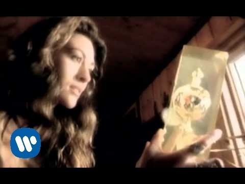 Ella Baila Sola - Que Se Me Va De Las Manos [Official Music Video]