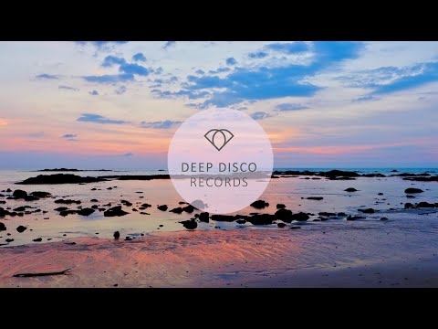 Marc Philippe, Pete Bellis & Tommy - Sometimes