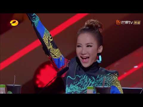 JUNIOR NEW SYSTEM VOGUES their way into our hearts! | World's Got Talent 2019 巅峰之夜