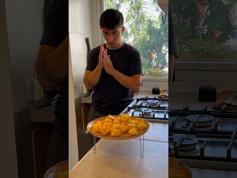 Bolitas de papa y queso.