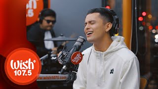 James Reid performs &quot;Randomantic&quot; LIVE on Wish 107.5 Bus