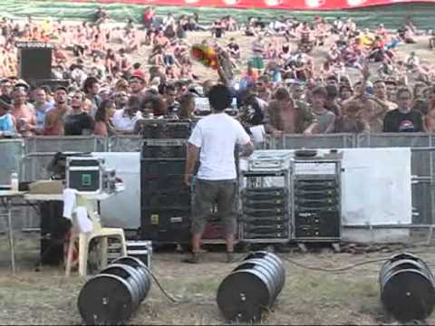 Salomon Heritage feat Ras Tweed play Mellow Vibes Dubplate @ Garance 2013