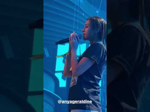 Anya Geraldine Salting‼️Satu Panggung Bareng Ariel Noah 🌹