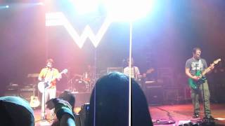 Weezer - I Just Threw Out the Love of My Dreams (w/ false start) - 10/9/2011