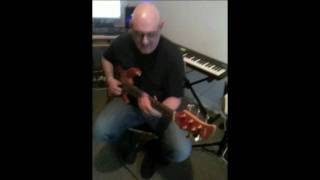 Simon Goulding - Awesome Improvised Slap Bass