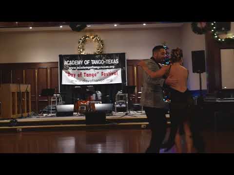 Hugo & Celina "Candombeando"