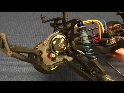 Traxxas Slash - Race Upgrade #7, Team Associated VTS slipper and STRC topshaft review