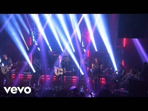 Lawson - Standing In The Dark (VEVO LIFT UK Presents: Lawson)