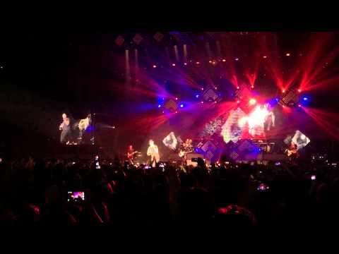 Counting Stars - One Republic (Full live song) - Lotto Arena Antwerpen 25/10/14