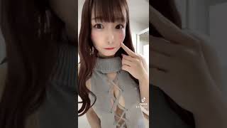 【おっぱい】 乳チラ セクシー♪ tiktok #Shorts