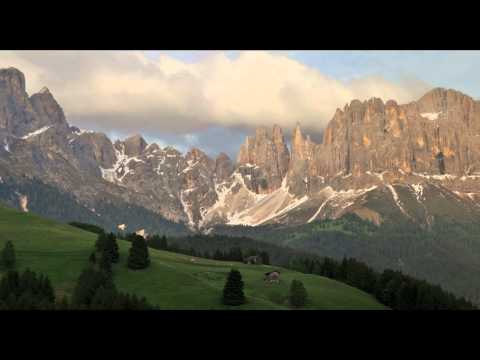 download lagu mp3 mp4 Tiers Am Rosengarten, download lagu Tiers Am Rosengarten gratis, unduh video klip Tiers Am Rosengarten