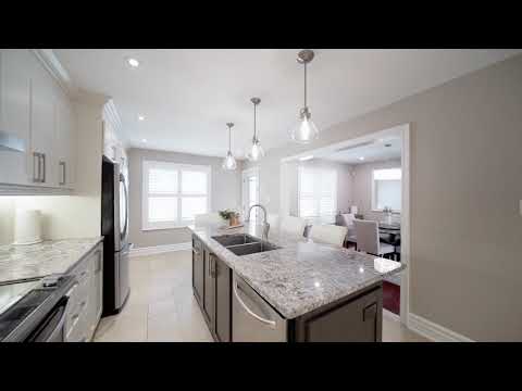 1029 Honeywood Crescent, Pickering