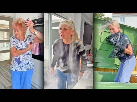 THIS FAMILY HAS A LOVE HATE RELATIONSHIP... 😂😂