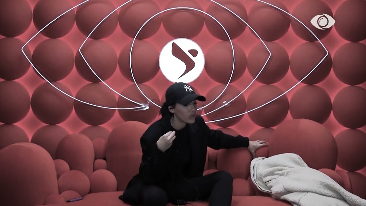 Sakrificat e rritjes së një vajze e vetme, Lejdona tregon më shumë për jetën e saj