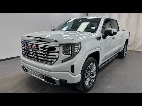 2026 GMC Sierra 1500 Crew Cab Short Box 4-Wheel Drive Denali in White for sale at Davis GMC Buick Lethbridge in Lethbridge, AB