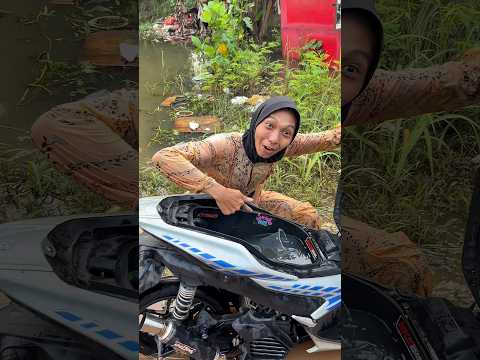 EMAK JUAL ES KOBOK MOTOR