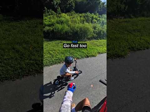 Biker made a little kid's day...
