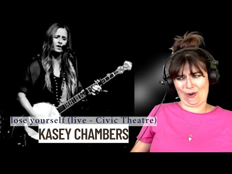 Kasey Chambers - Lose Yourself (live) - Vocal Coach Reaction & Analysis