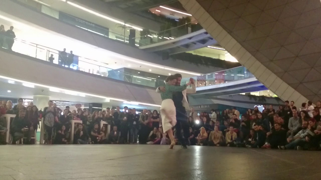 Serkan Gökçesu & Cecilia Garcia. Milonga Sentimental - Francisco Canaro. Milonga Kanyon (09.10.2017)