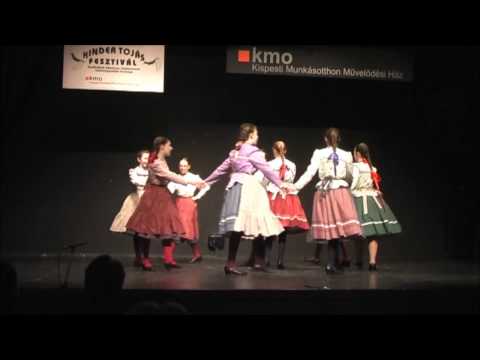 Kinder 2017.  Sköcök   Fordulj rózsám