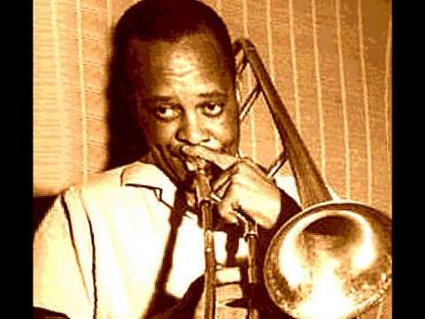 Astor Silva e Orquestra - MANGUEIRA - Assis Valente-Zequinha Reis - Gravação de 1958