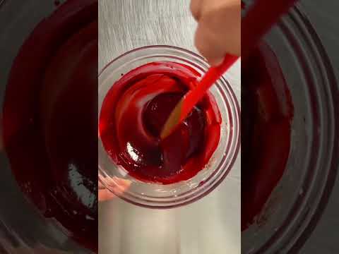 🩸Edible blood tutorial! 🎃Quick and spooky addition to your Halloween treats #halloween2022