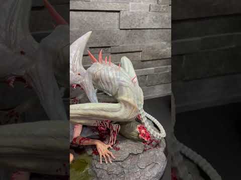 GIANT ALIENS STATUE COLLECTION