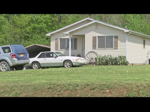 Update: Suspect in custody after three people shot in Bedford County