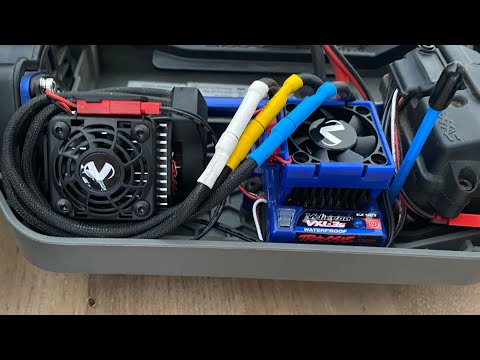 Traxxas rustler 4x4 VXL upgrade with cooling fan and heat sink!