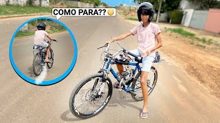 DEIXEI ELE ANDAR NA MOTORIZADA E QUASE DEU RUIM! 😳