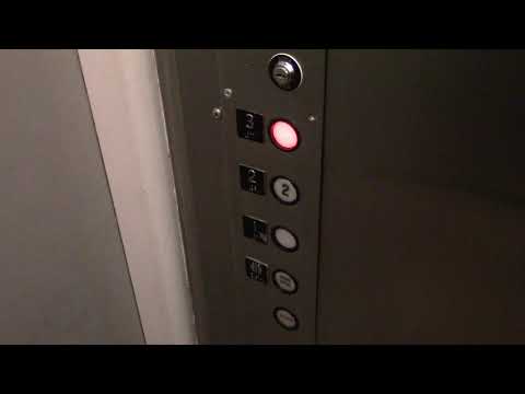 Kieckhefer Hydraulic Elevator @ Monument Square in Racine, WI