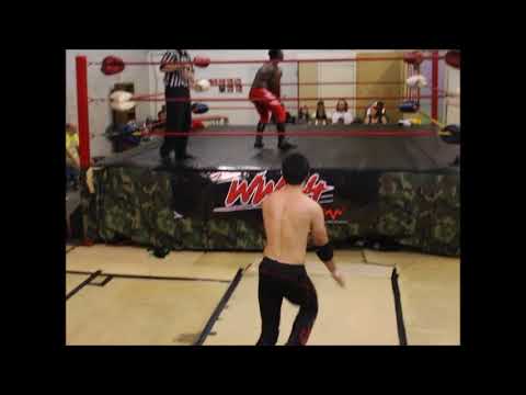 WWA4: Damien Parker vs. Jon Averson 8/24/2017