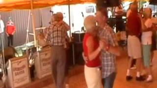 01 Top Notchmen, Let the Cowboy Dance 2 step