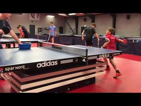 Mads Chr. - Bordtennistræning i Hirtshals