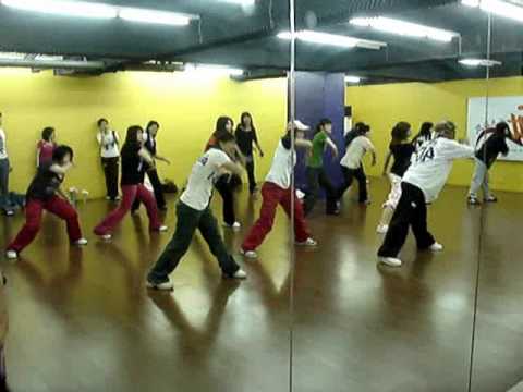 100428-SHOCK-Mr. Black