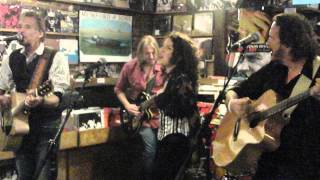 Blue Sky Riders - Grimey&#39;s, Nashville &quot;You&#39;re Not the Boss of Me&quot; (clip)