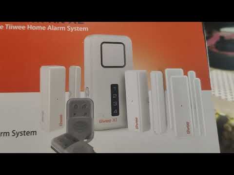 TIIWEE X1 HOME ALARM KIT XL AMAZON 4 sensors expandable up to 40 expandable up to 10 remote controls